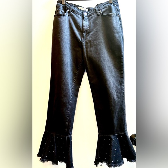 Anthropologie PILCRO Letterpress Cropped Studded Ruffled Black Jeans - Picture 4 of 10